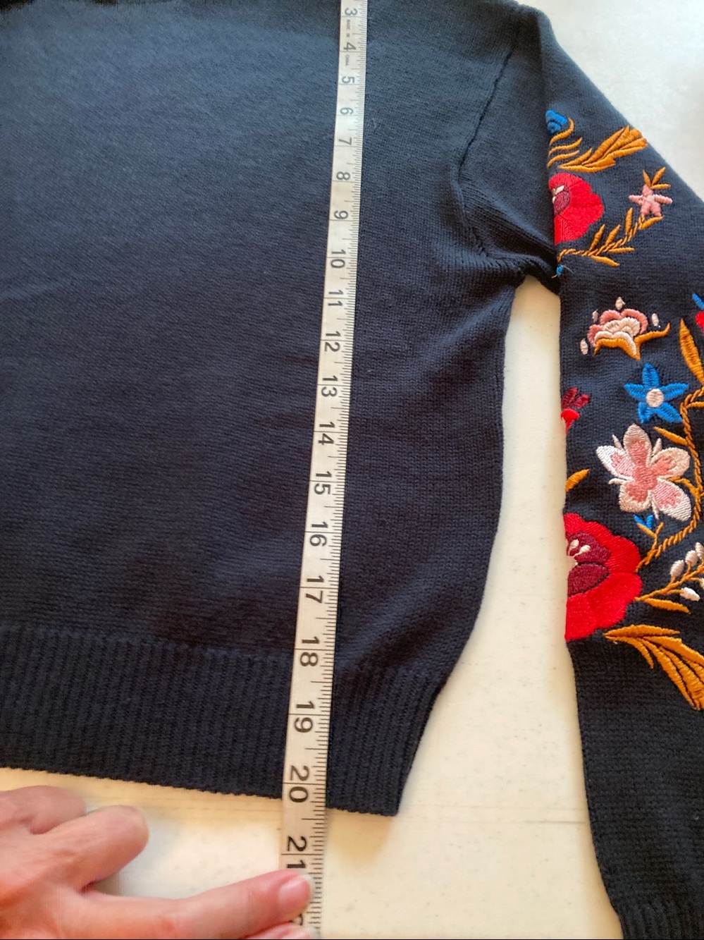 Embroidered Floral Sleeve Black Crewneck Sweater - Picture 7 of 8
